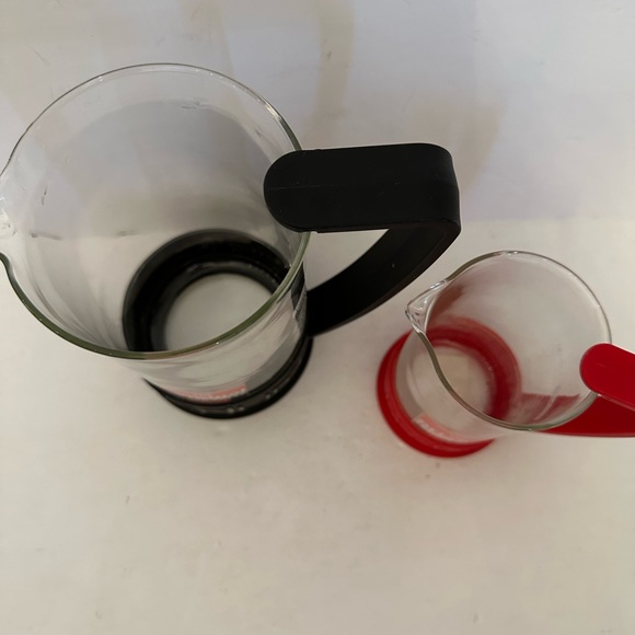 Set of 2 gently used body French coffee presses one full size one mini - Picture 9 of 11